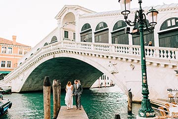 wedding in Venice at sunrise