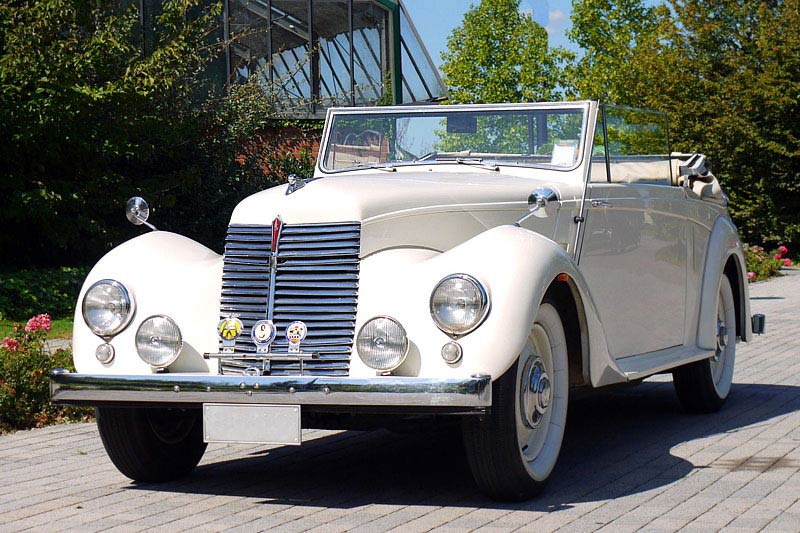 vintage car hire wedding Venice