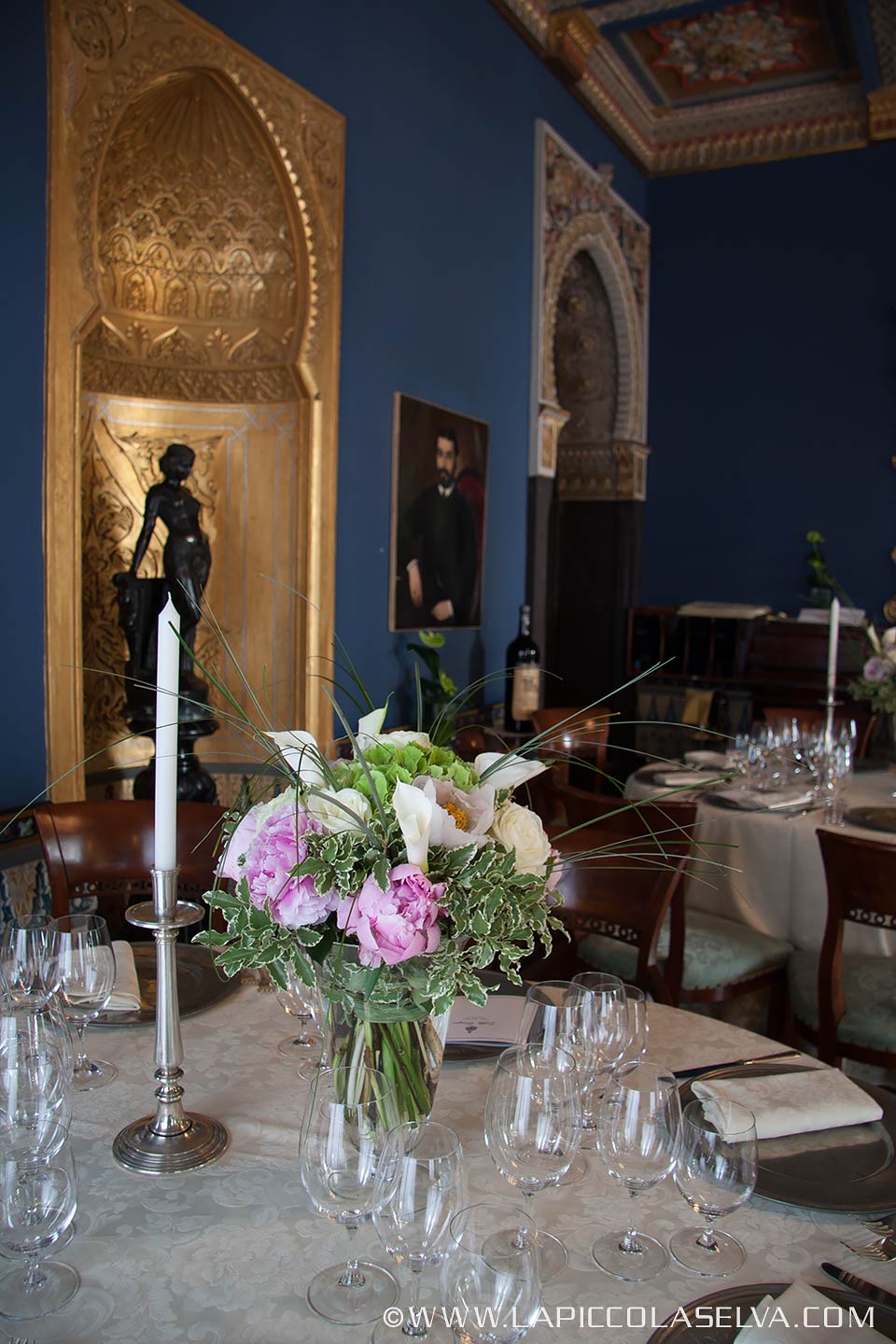 wedding flowers Villa Crespi lake Orta