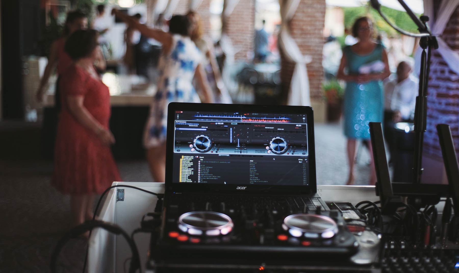 Capoferri lake Maggiore wedding photographer