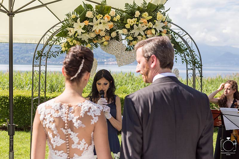 celebrant blessing ceremony villa bossi