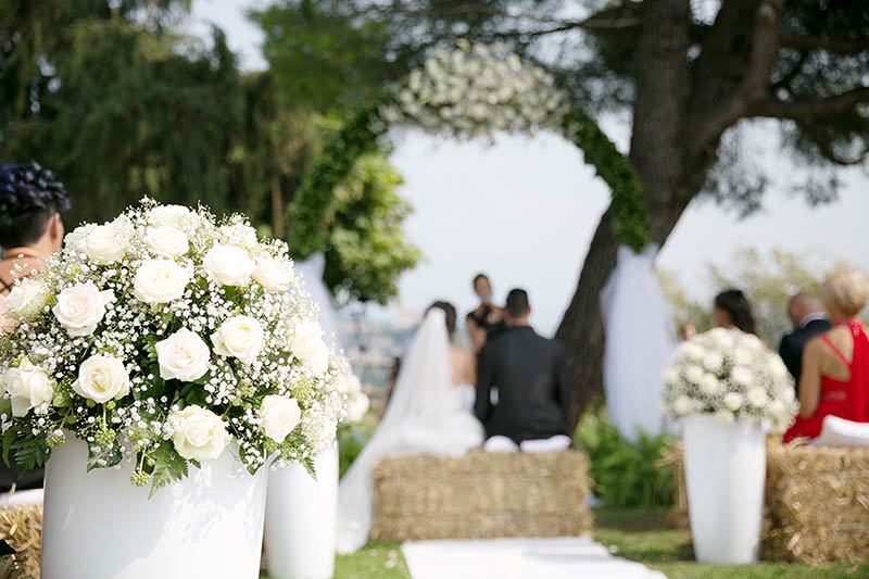 celebrant blessing ceremony villa rusconi